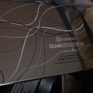 Glam reflection Smoke Palette